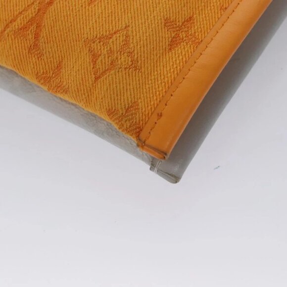 LOUIS VUITTON Monogram White Flat Mensenger Shoulder Bag - Picture 7 of 16